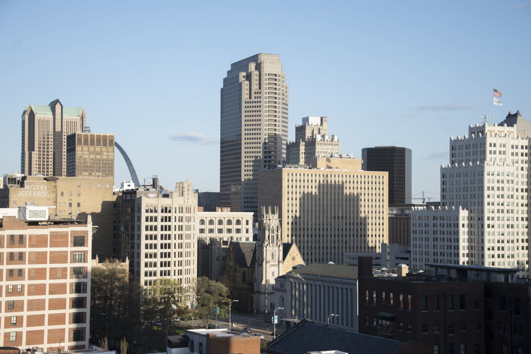 St Louis skyline from Windows on Washington